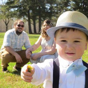 Meet your Posher, Dustin a.